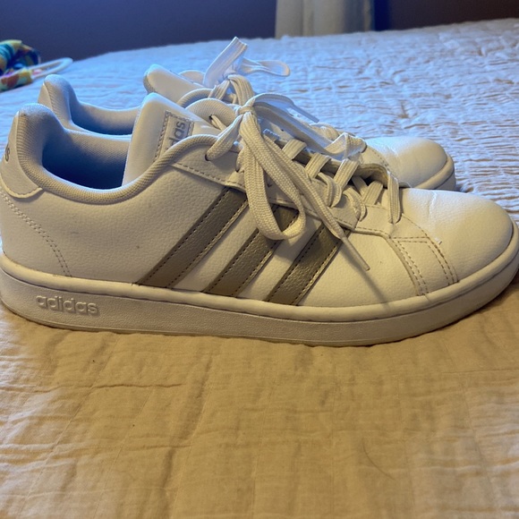 Women’s Adidas cloud foam comfort - Picture 3 of 7